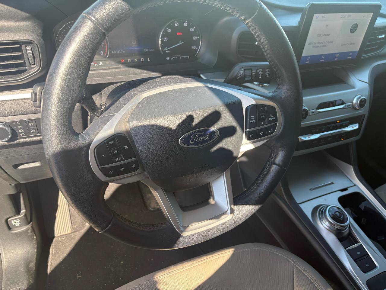Certified 2022 Ford Explorer XLT RWD image 12
