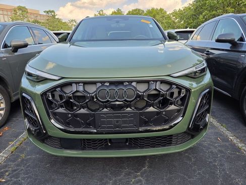Used 2026 Audi Q5 Premium Plus AWD/4WD image 3