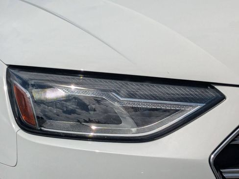 Used 2022 Audi A4 2.0T Premium w/ Convenience Package AWD/4WD image 10
