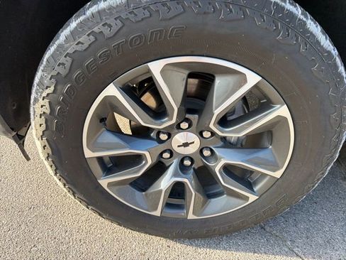 Used 2024 Chevrolet Silverado 1500 RST w/ Convenience Package II image 11