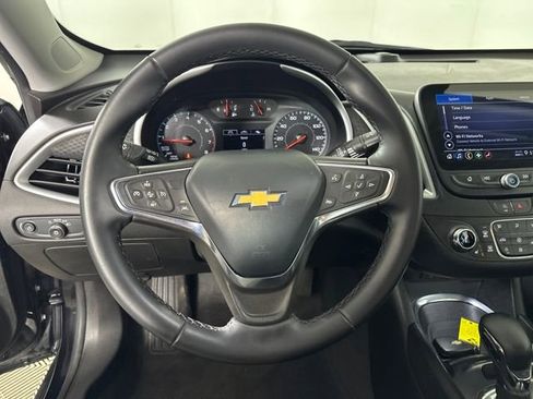 Used 2023 Chevrolet Malibu LT image 13
