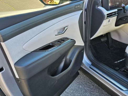 New 2026 Hyundai Tucson Limited image 17