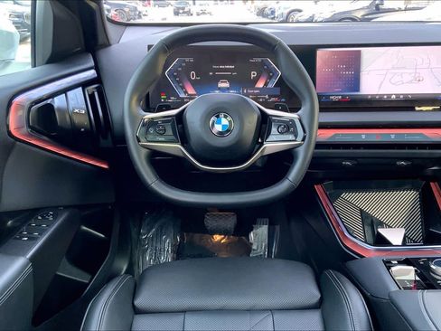 Certified 2025 BMW X3 xDrive30i w/ Convenience Package image 5