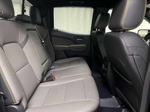 Certified 2024 Chevrolet Colorado ZR2 w/ ZR2 Convenience Package III AWD/4WD image 27