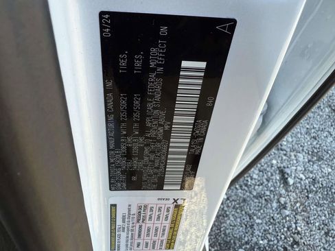 Used 2024 Lexus RX 350 AWD image 33