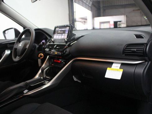 New 2026 Mitsubishi Eclipse Cross ES image 17