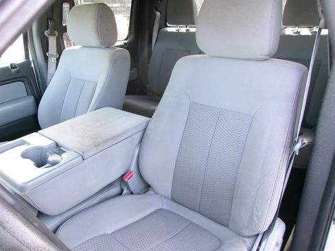 Used 2014 Ford F150 XLT image 14