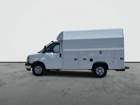 New 2024 Chevrolet Express 3500 w/ Power Convenience Package image 5