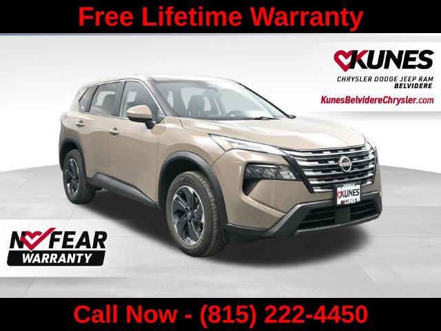 Used 2025 Nissan Rogue SV AWD/4WD image 1