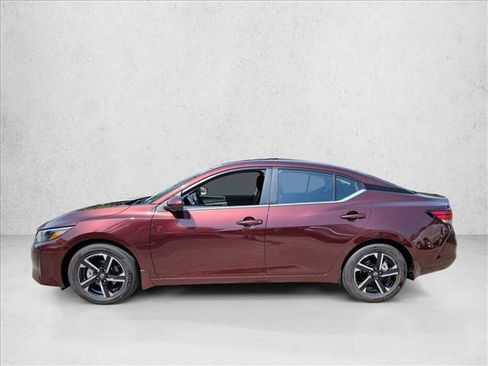 Used 2025 Nissan Sentra SV FWD image 8