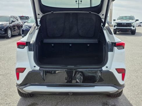 New 2026 Buick Envista Sport Touring w/ Convenience I Package FWD image 7