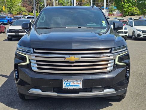 Used 2021 Chevrolet Tahoe High Country w/ Premium Package AWD/4WD image 2