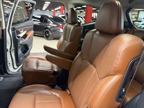 Used 2022 Subaru Ascent Touring AWD/4WD image 40
