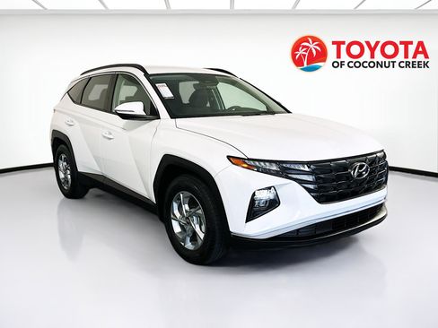 Used 2023 Hyundai Tucson SEL FWD image 1