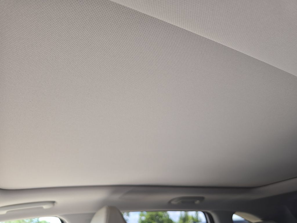 New 2026 Kia Sorento S w/ S Panoramic Sunroof Package FWD image 22