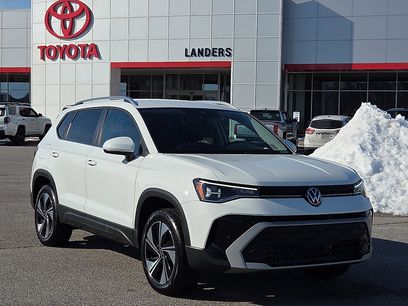 Used 2025 Volkswagen Taos SE