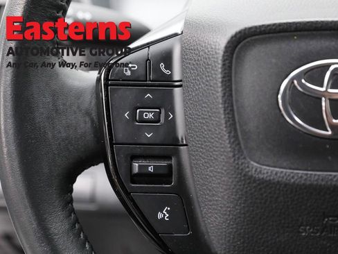 Used 2024 Toyota bZ4X XLE w/ Weather Package image 15