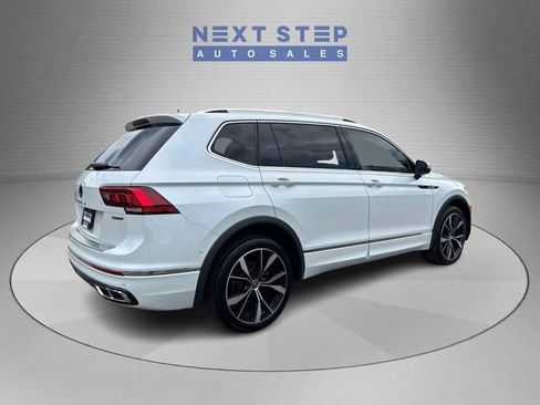 Used 2022 Volkswagen Tiguan SEL R-Line AWD/4WD image 8