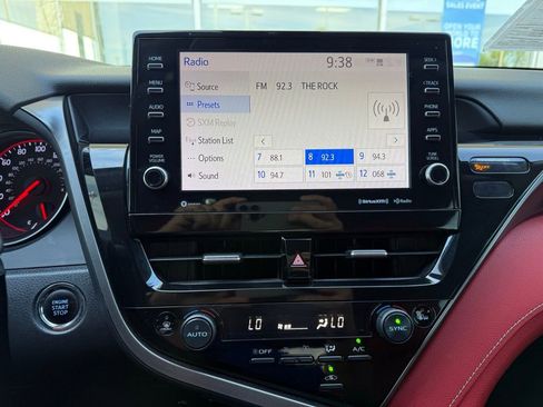 Used 2021 Toyota Camry XSE FWD image 16