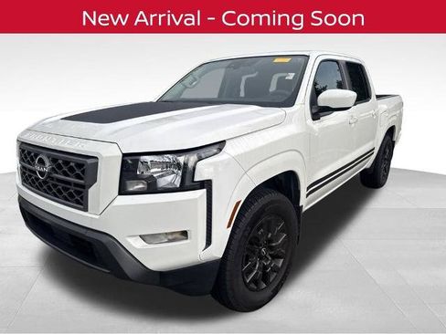 Certified 2023 Nissan Frontier SV w/ SV Convenience Package RWD image 1