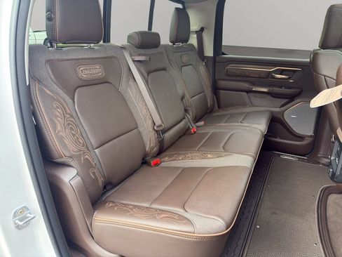 Used 2025 RAM 1500 Limited AWD/4WD image 19