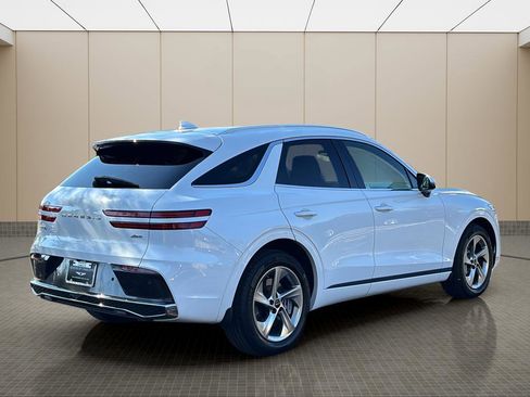 Certified 2026 Genesis GV70 2.5T image 5