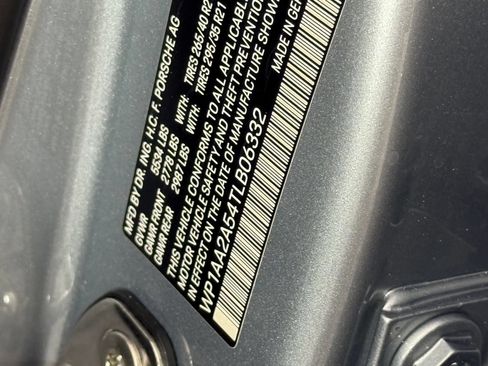 Certified 2026 Porsche Macan AWD/4WD image 23