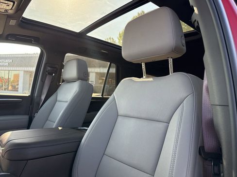 Used 2026 Chevrolet Tahoe Z71 w/ Comfort Package image 23