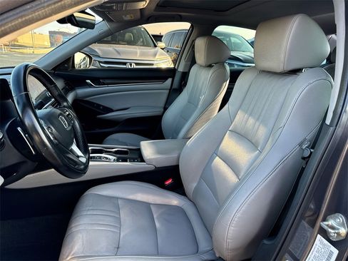 Used 2019 Honda Accord EX-L image 11