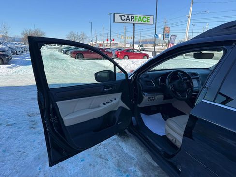 Used 2019 Subaru Outback 2.5i Limited image 19