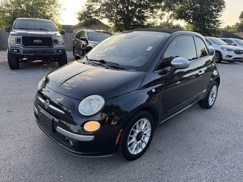 Used 2013 FIAT 500 Lounge w/ Luxury Leather Pkg image 2