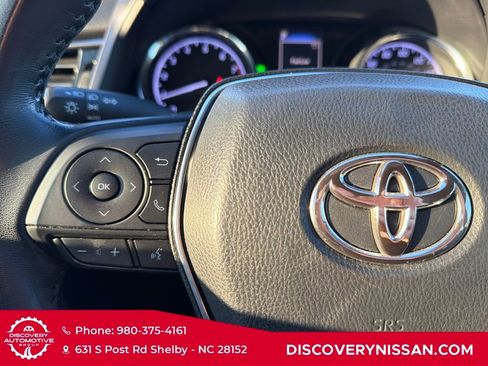 Used 2019 Toyota Camry SE image 23