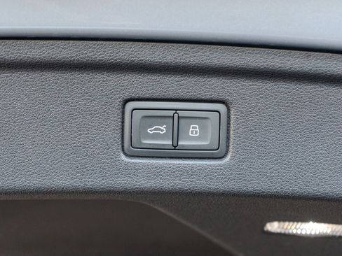 Used 2019 Audi A5 2.0T Premium w/ Convenience Package image 23