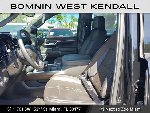 Certified 2025 Chevrolet Silverado 1500 High Country w/ Midnight Edition image 23