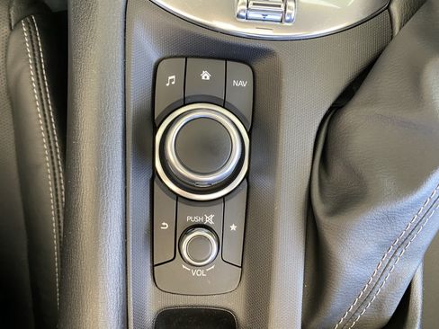 Certified 2023 MAZDA MX-5 Miata Grand Touring RWD image 31