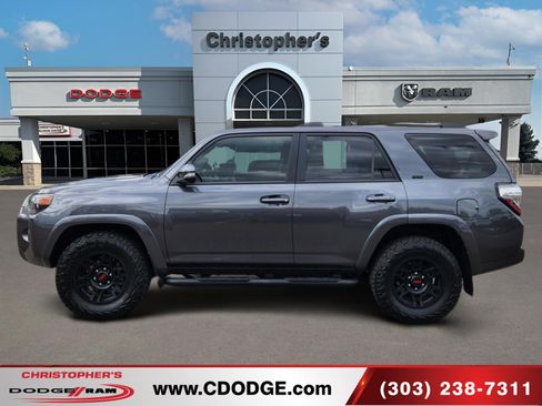 Used 2023 Toyota 4Runner SR5 Premium w/ Moonroof Package AWD/4WD image 6