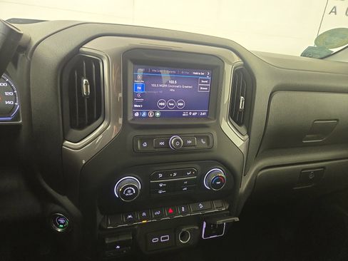 Certified 2024 Chevrolet Silverado 1500 Custom Trail Boss AWD/4WD image 21