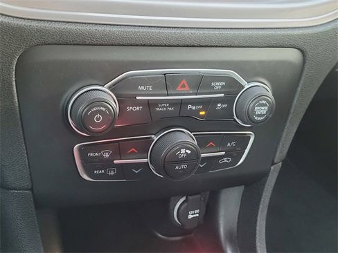 Certified 2023 Dodge Charger GT image 11