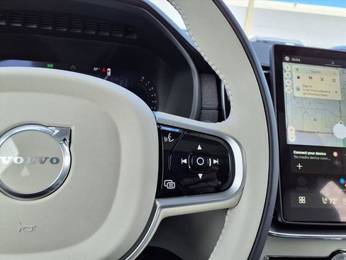 New 2026 Volvo XC90 B6 Ultra image 16