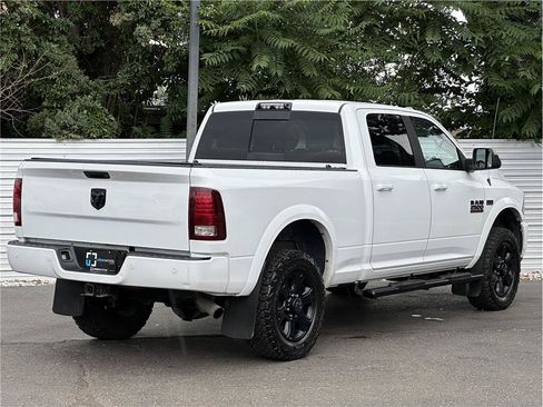 Used 2017 RAM 2500 Laramie w/ Sport Appearance Group AWD/4WD image 10