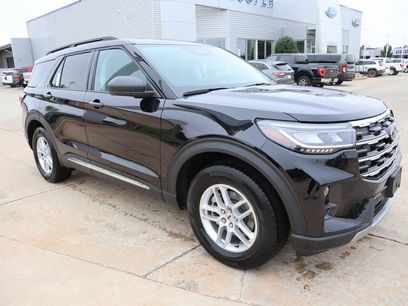 New 2025 Ford Explorer Active w/ Active Comfort Package