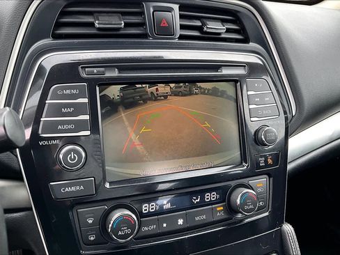 Used 2022 Nissan Maxima SV w/ Floor Mat Group image 52