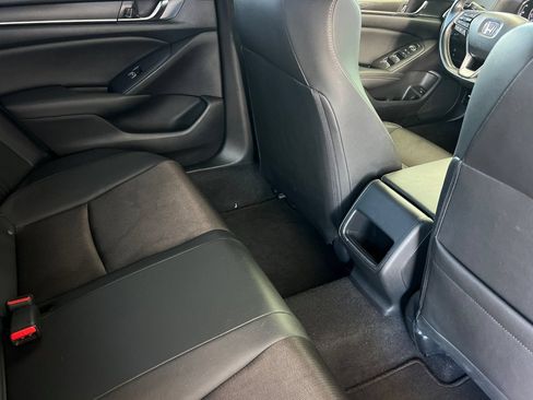 Used 2020 Honda Accord Sport image 18