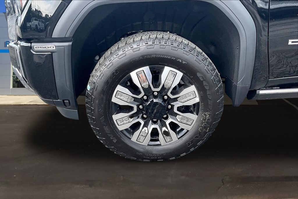 New 2026 GMC Sierra 2500 Denali w/ Denali Reserve Package AWD/4WD image 13
