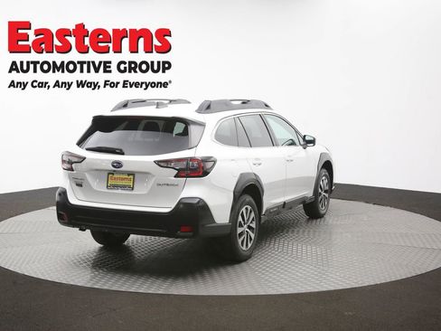 Used 2024 Subaru Outback Premium AWD/4WD image 39