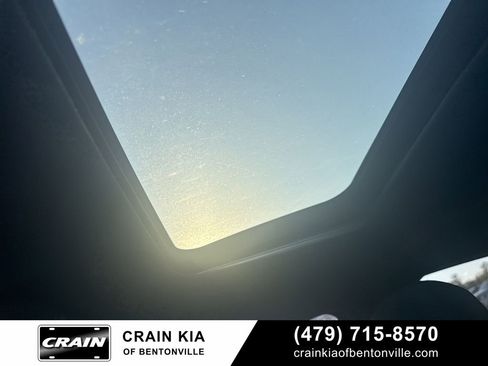 Used 2013 Chrysler 200 Touring FWD image 34