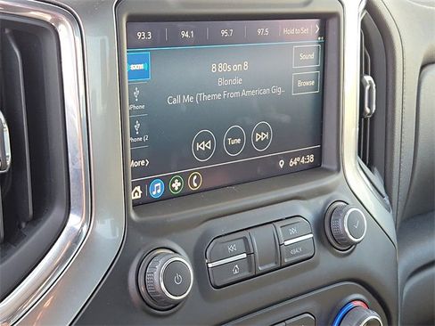 Used 2022 Chevrolet Silverado 1500 RST image 16