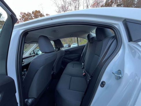 Used 2025 Toyota Corolla LE image 22