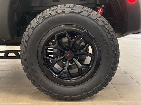 New 2025 Ford F150 XLT w/ Equipment Group 303A High image 37