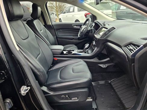 Used 2018 Ford Edge Titanium w/ Technology Package image 6